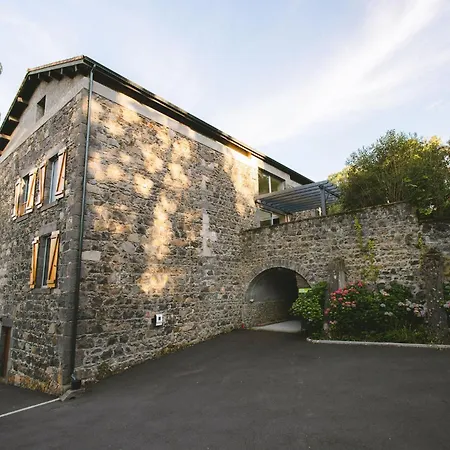 L'oustal Des Domes 3*